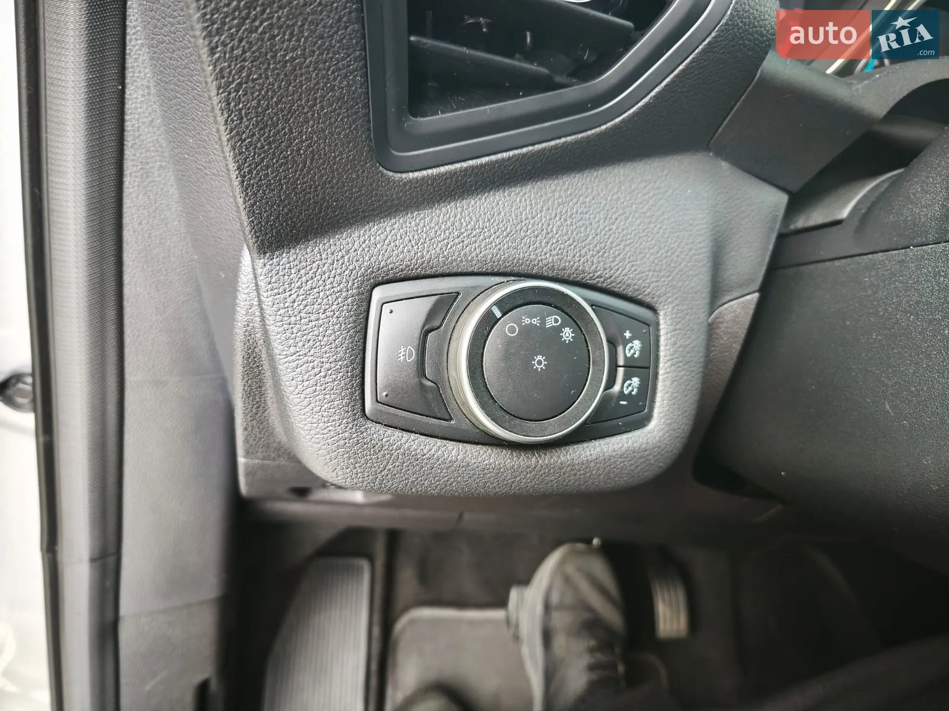 2015 Ford Escape - мініатюра 16