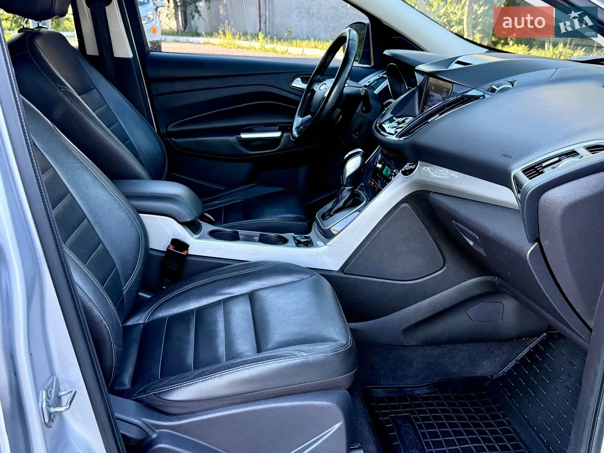 2012 Ford Escape - мініатюра 13