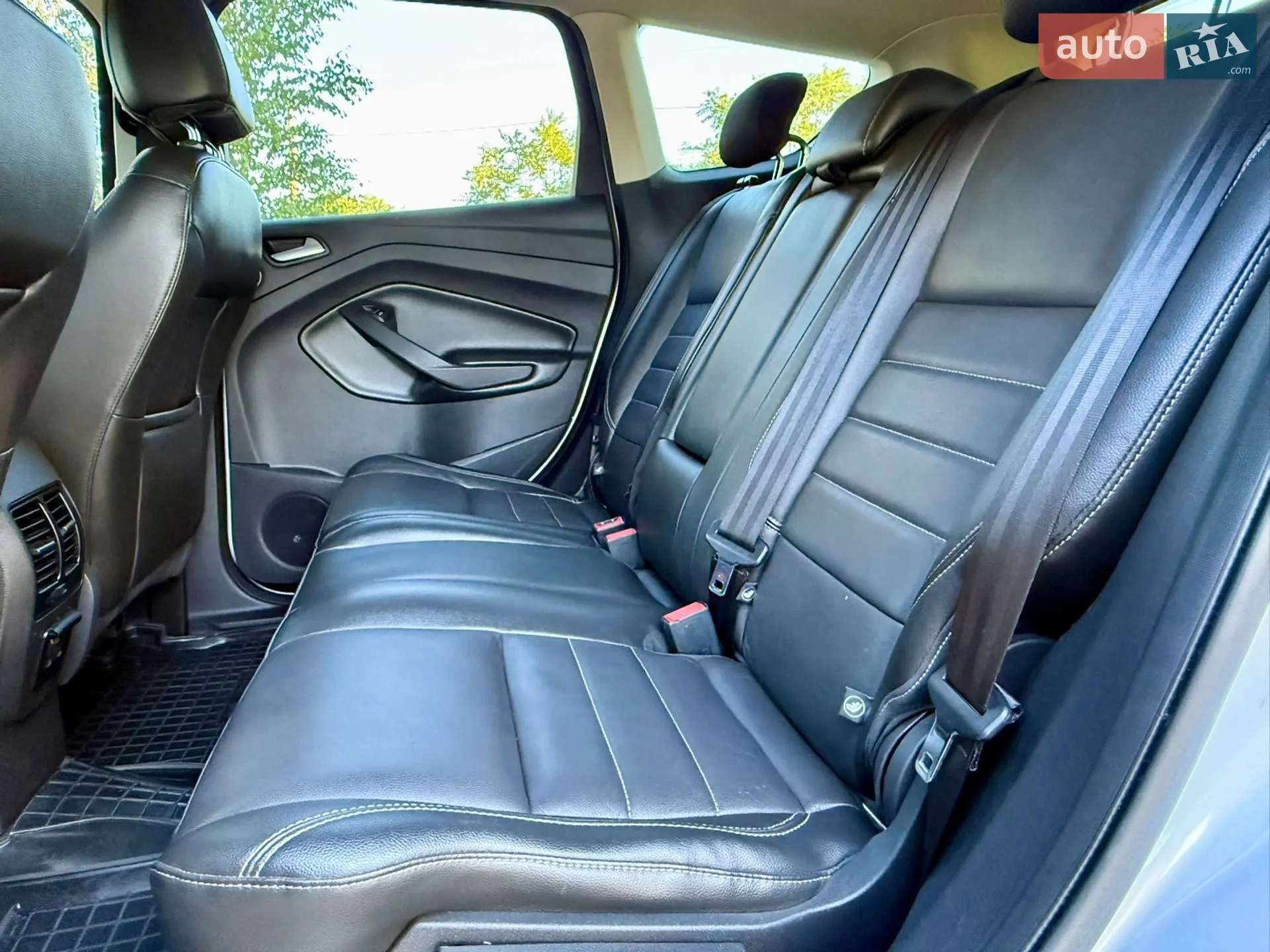 2012 Ford Escape - мініатюра 23