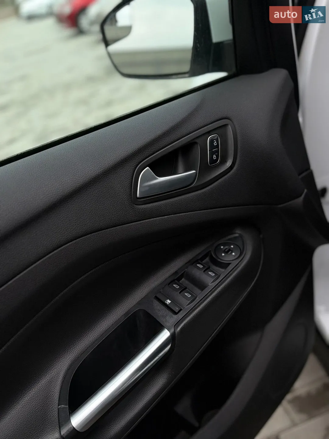 2017 Ford Escape - мініатюра 5