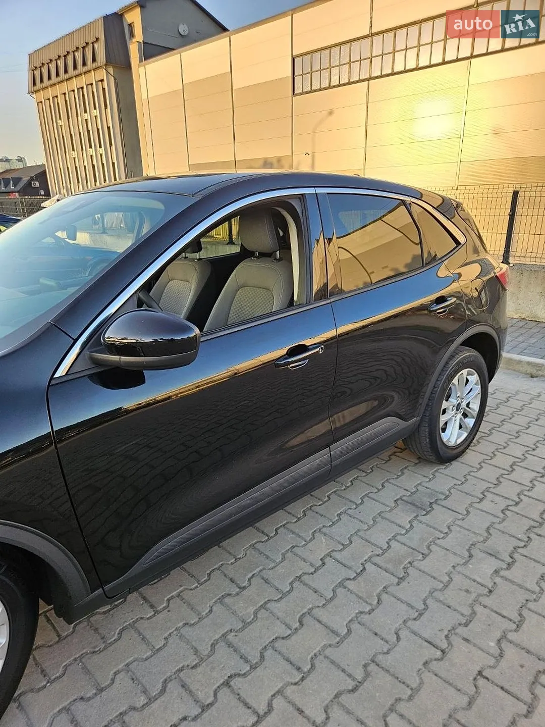 2020 Ford Escape - мініатюра 4