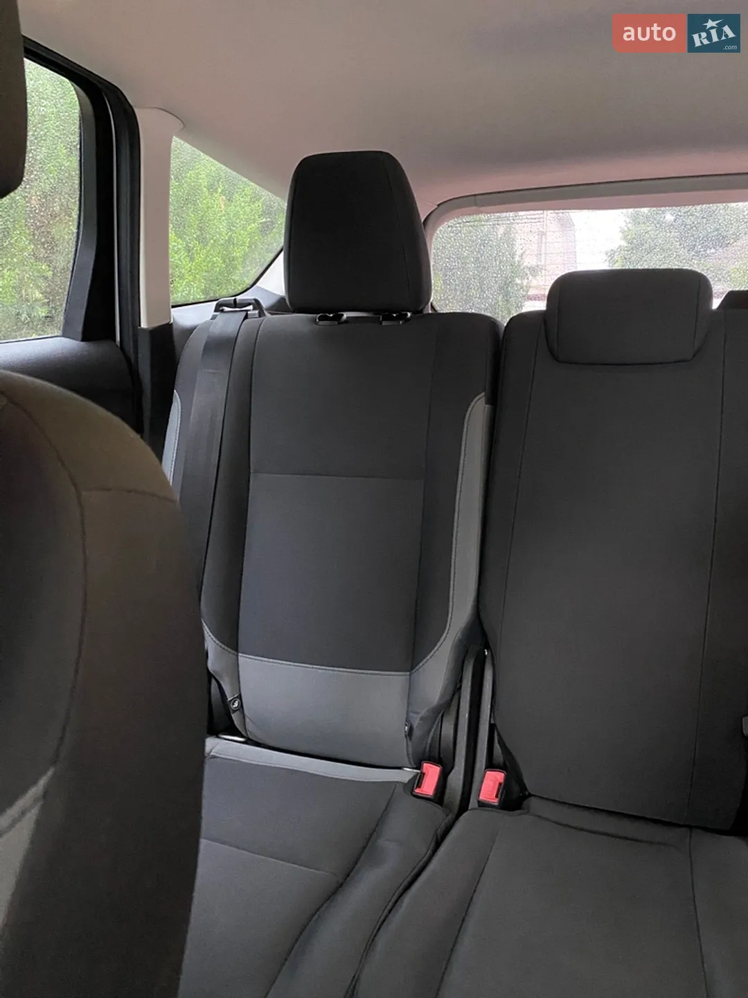 Ford Escape 2015 VIN 1FMCU0F78GUB31469 фото оголошення 27 з 36