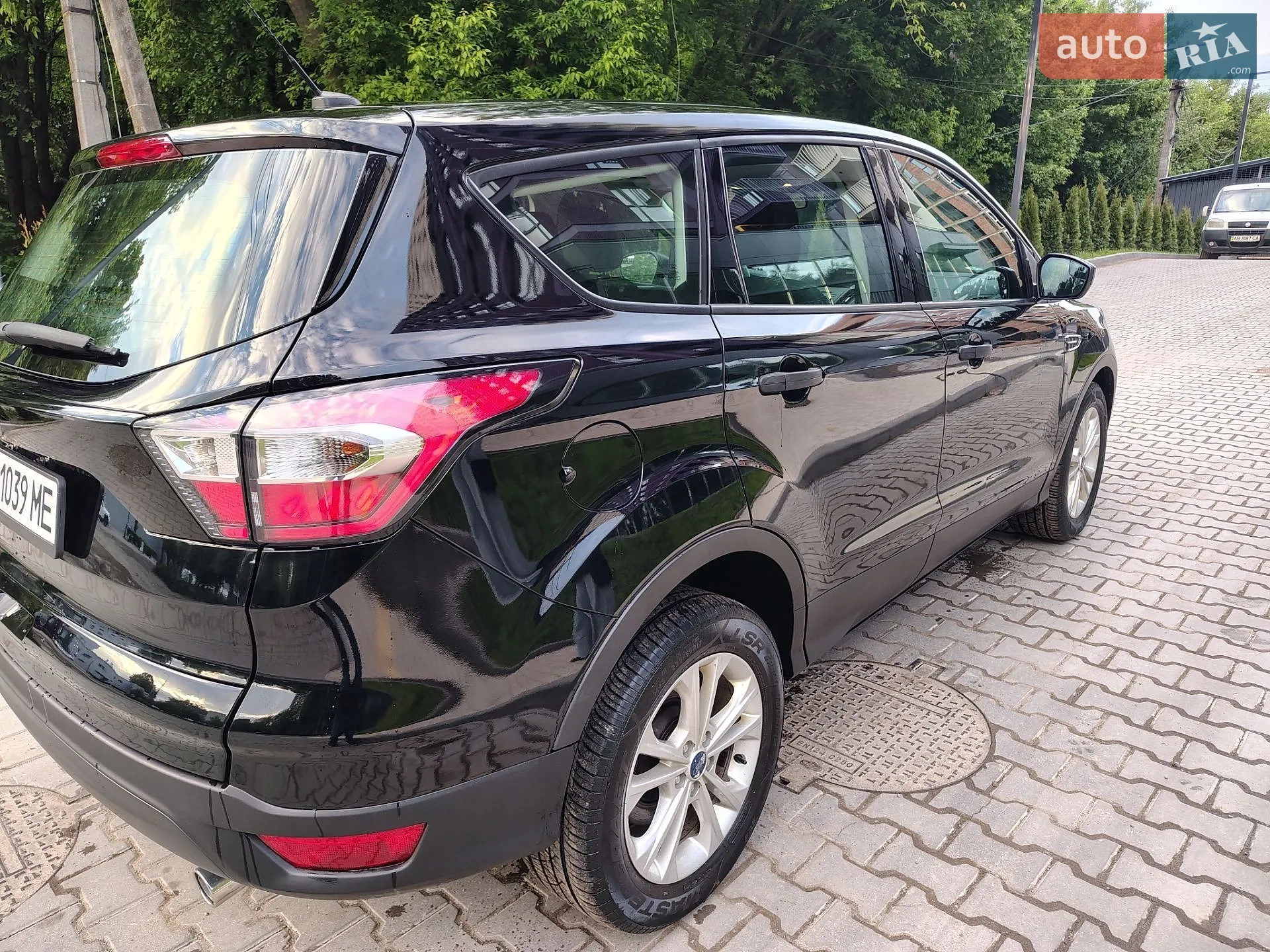 2017 Ford Escape - мініатюра 18