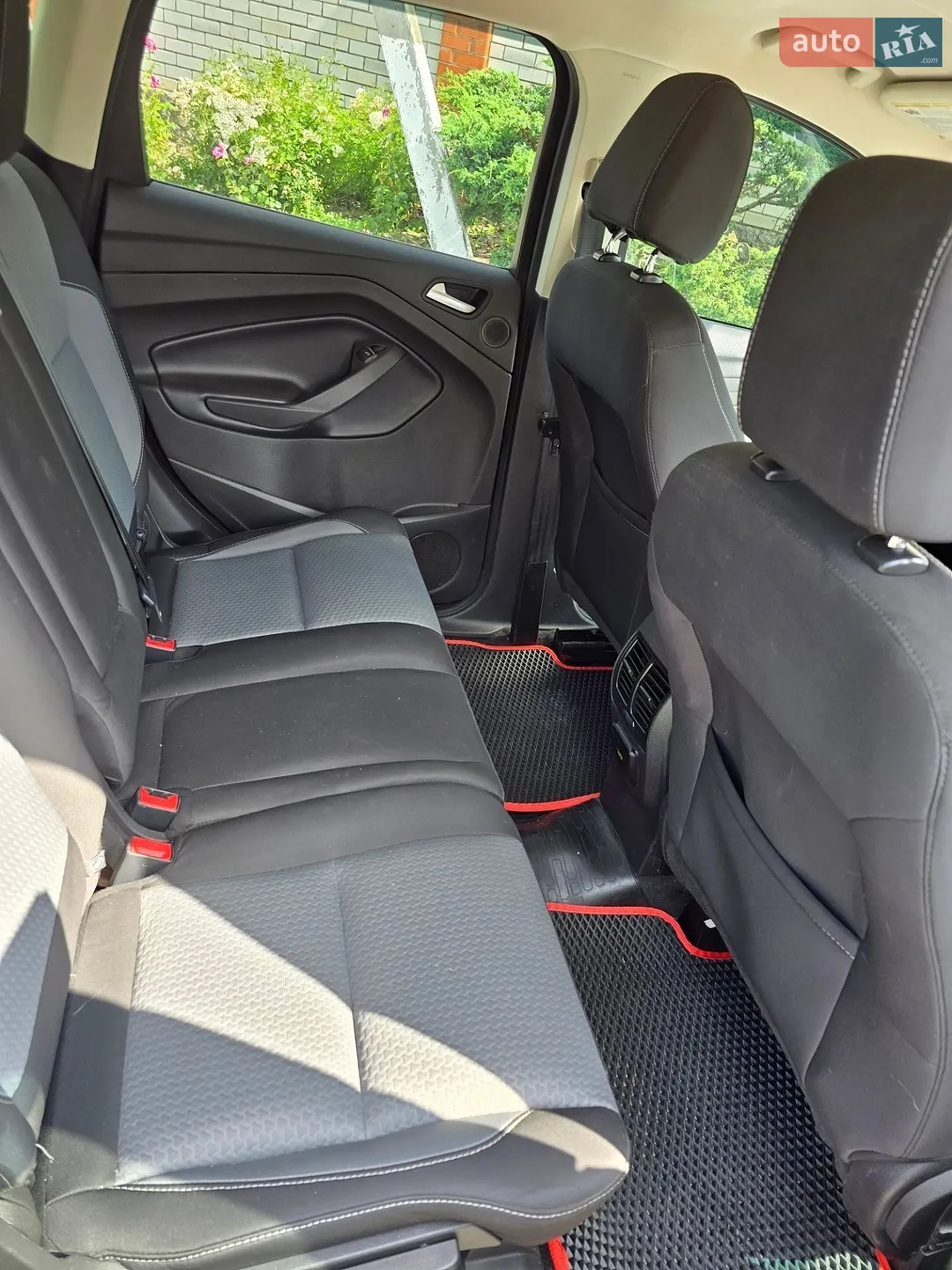 2016 Ford Escape - мініатюра 9