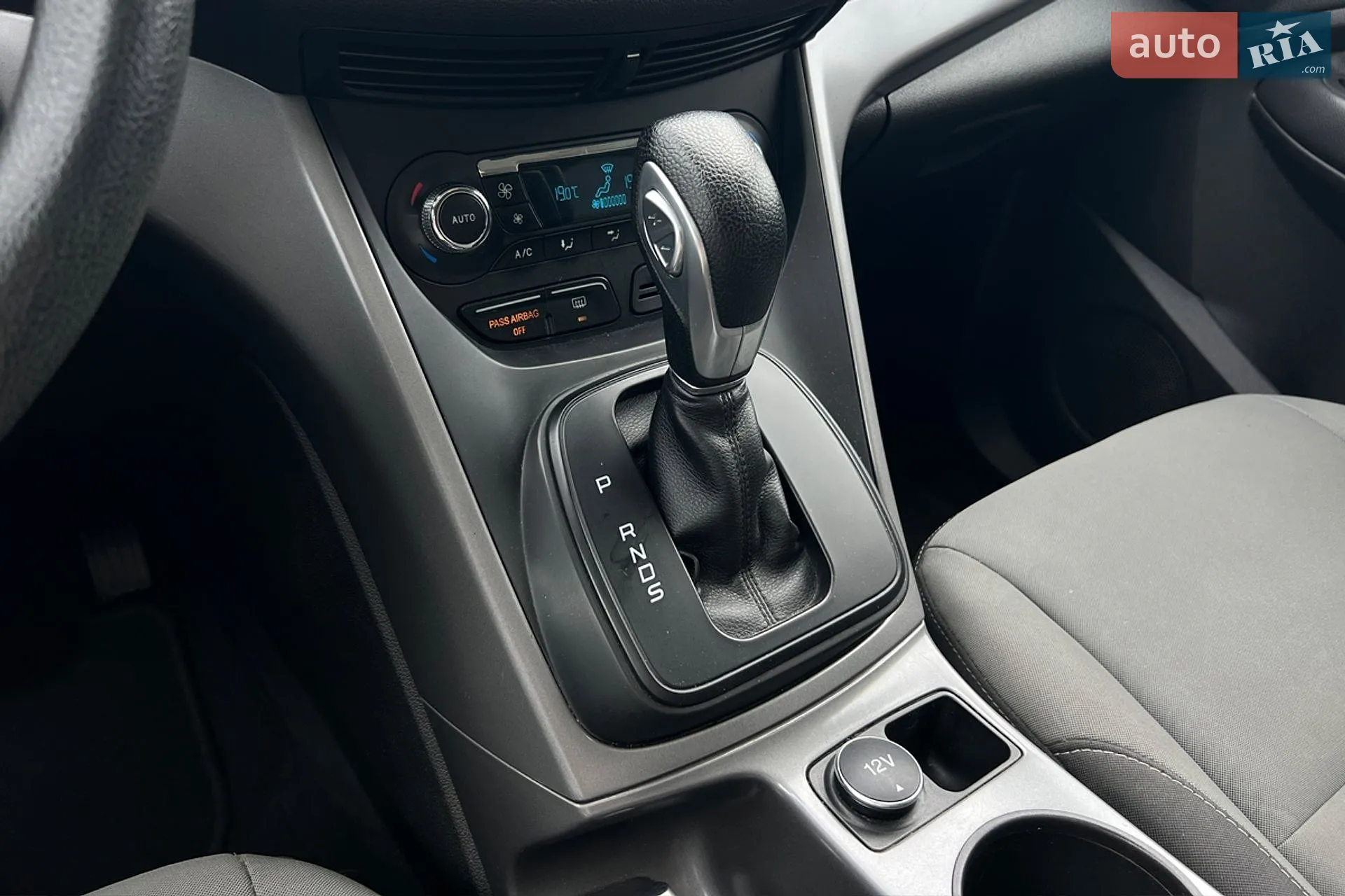 2015 Ford Escape - мініатюра 18