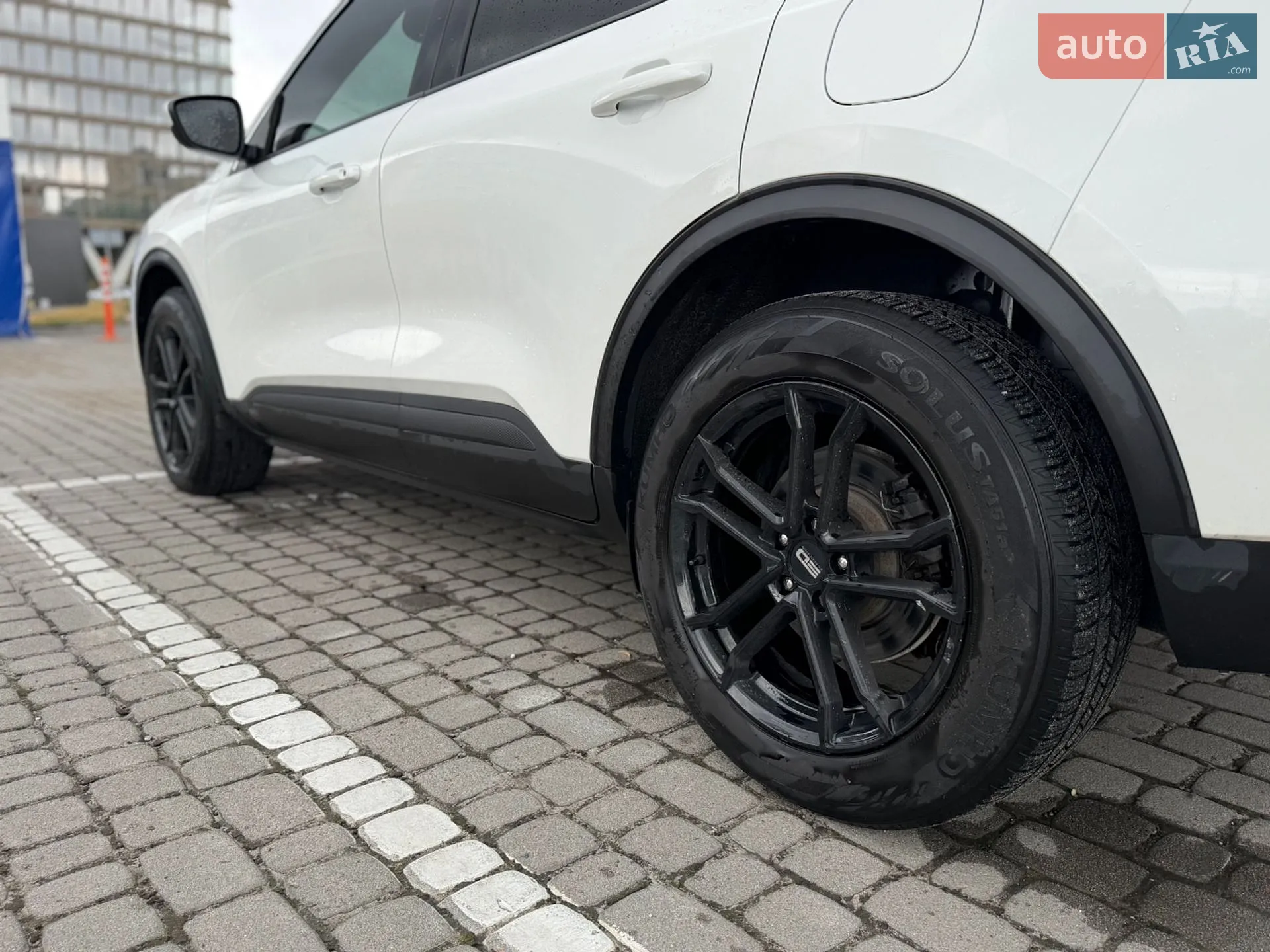 Ford Escape 2020 VIN 1FMCU9H9XLUB76197 фото оголошення 7 з 16