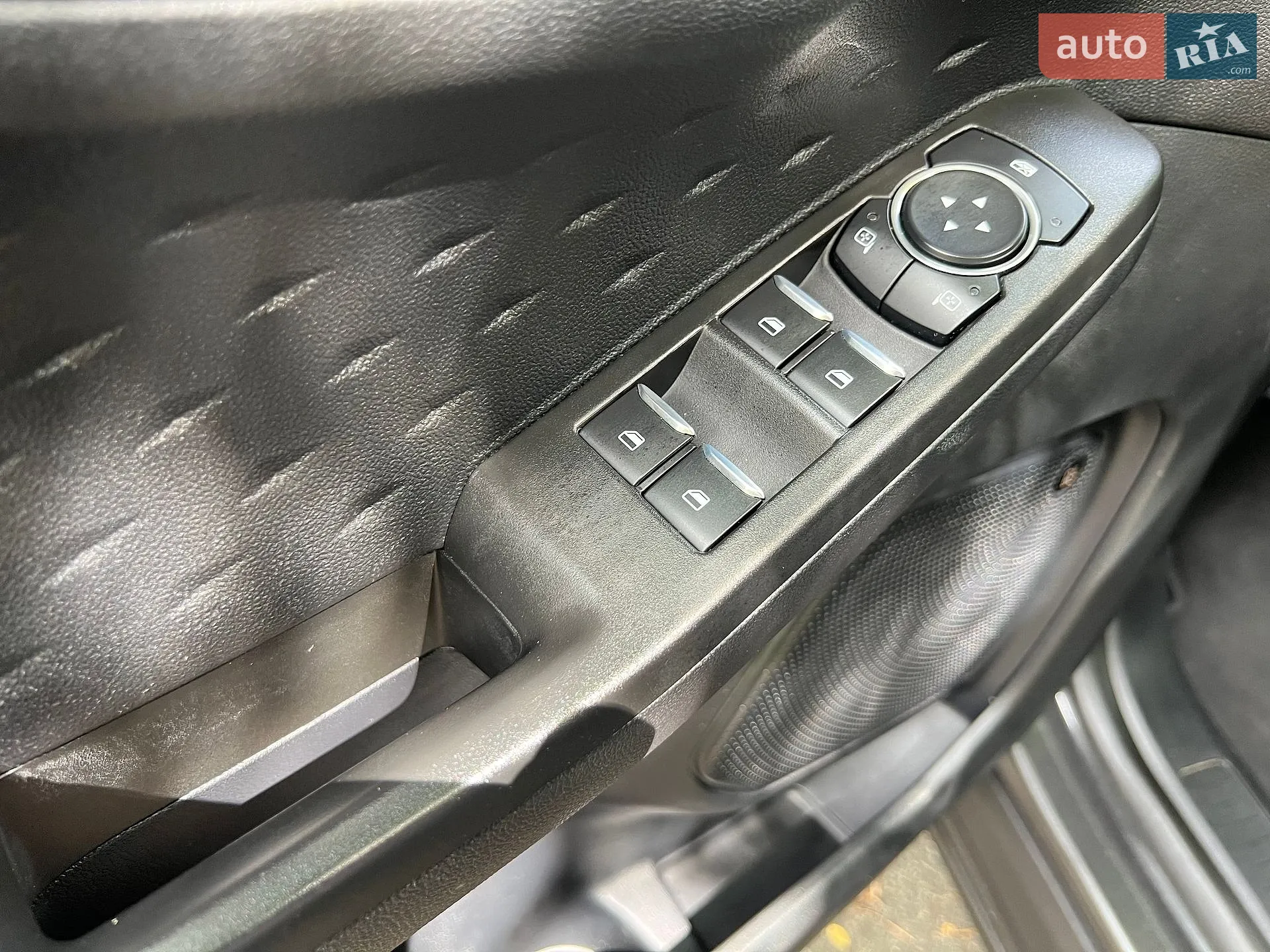2020 Ford Escape - мініатюра 44