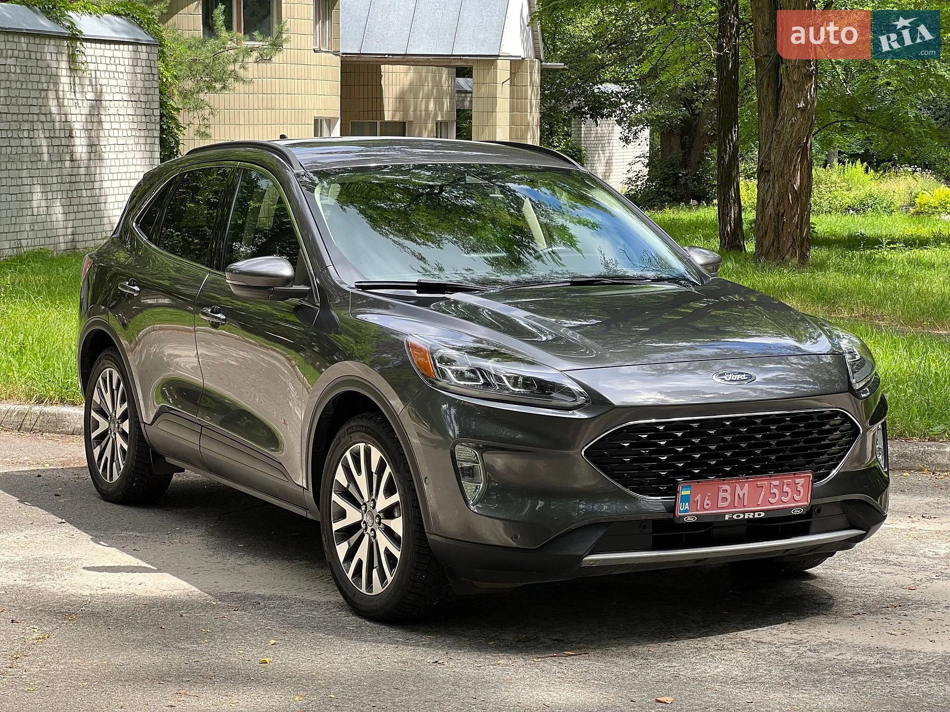 2020 Ford Escape - фото 1