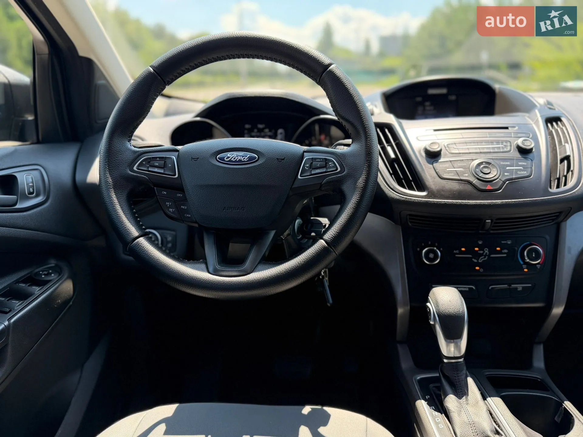 2017 Ford Escape - мініатюра 16