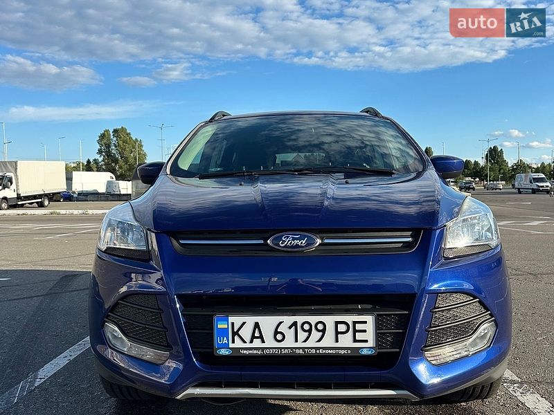 Внедорожник / Кроссовер Ford Escape 2015 в Киеве