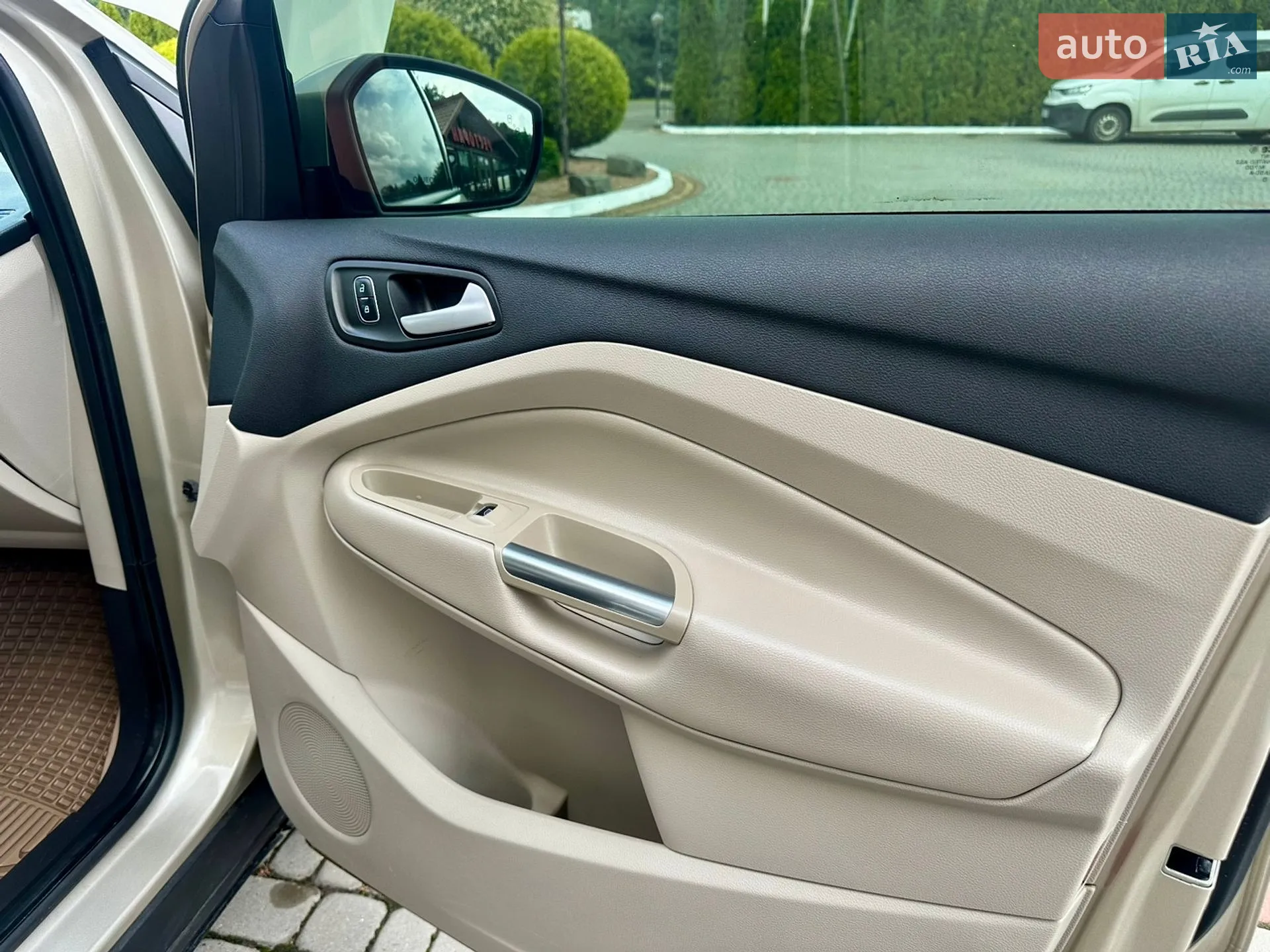 2017 Ford Escape - мініатюра 28