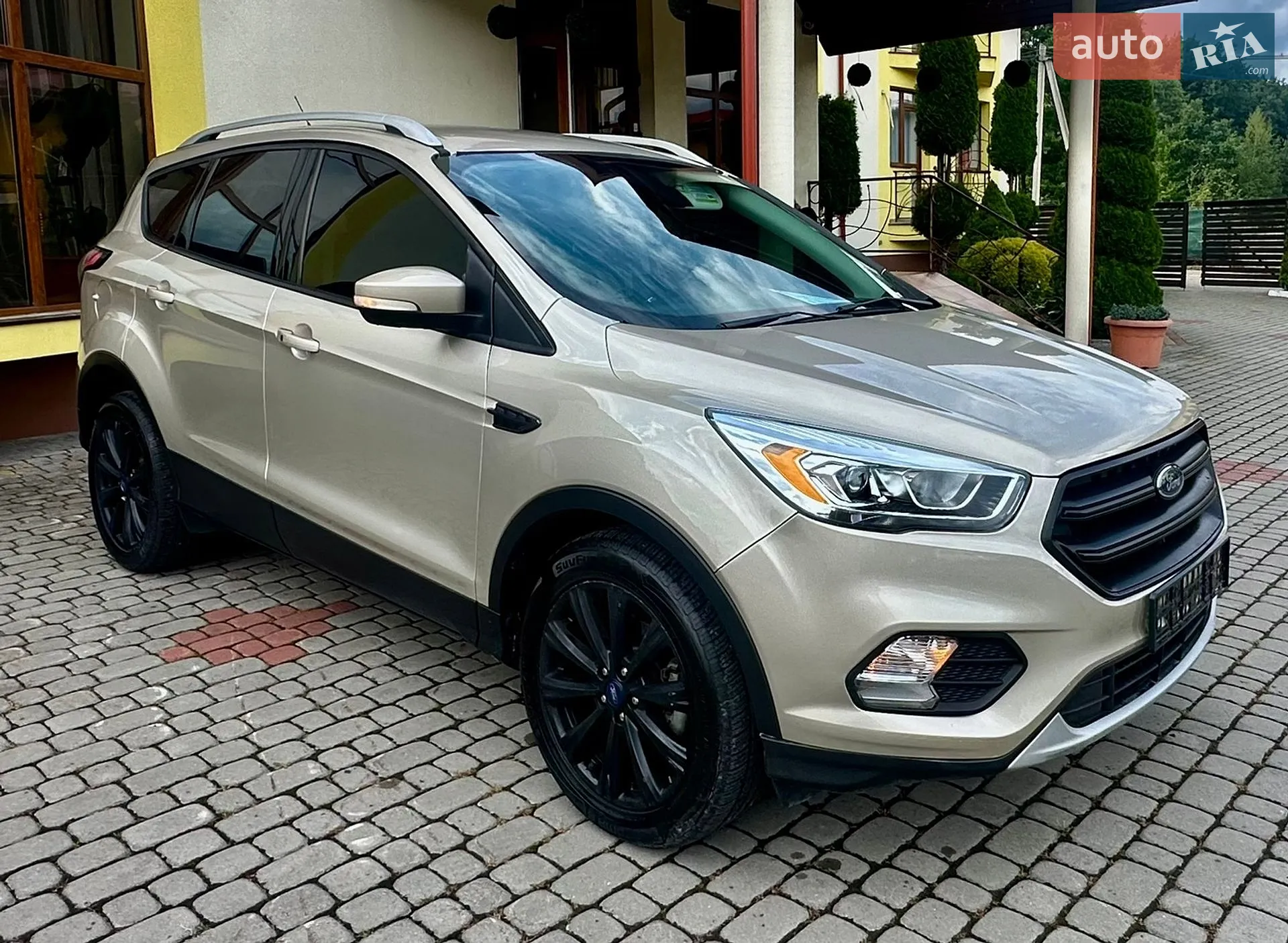 2017 Ford Escape - мініатюра 3