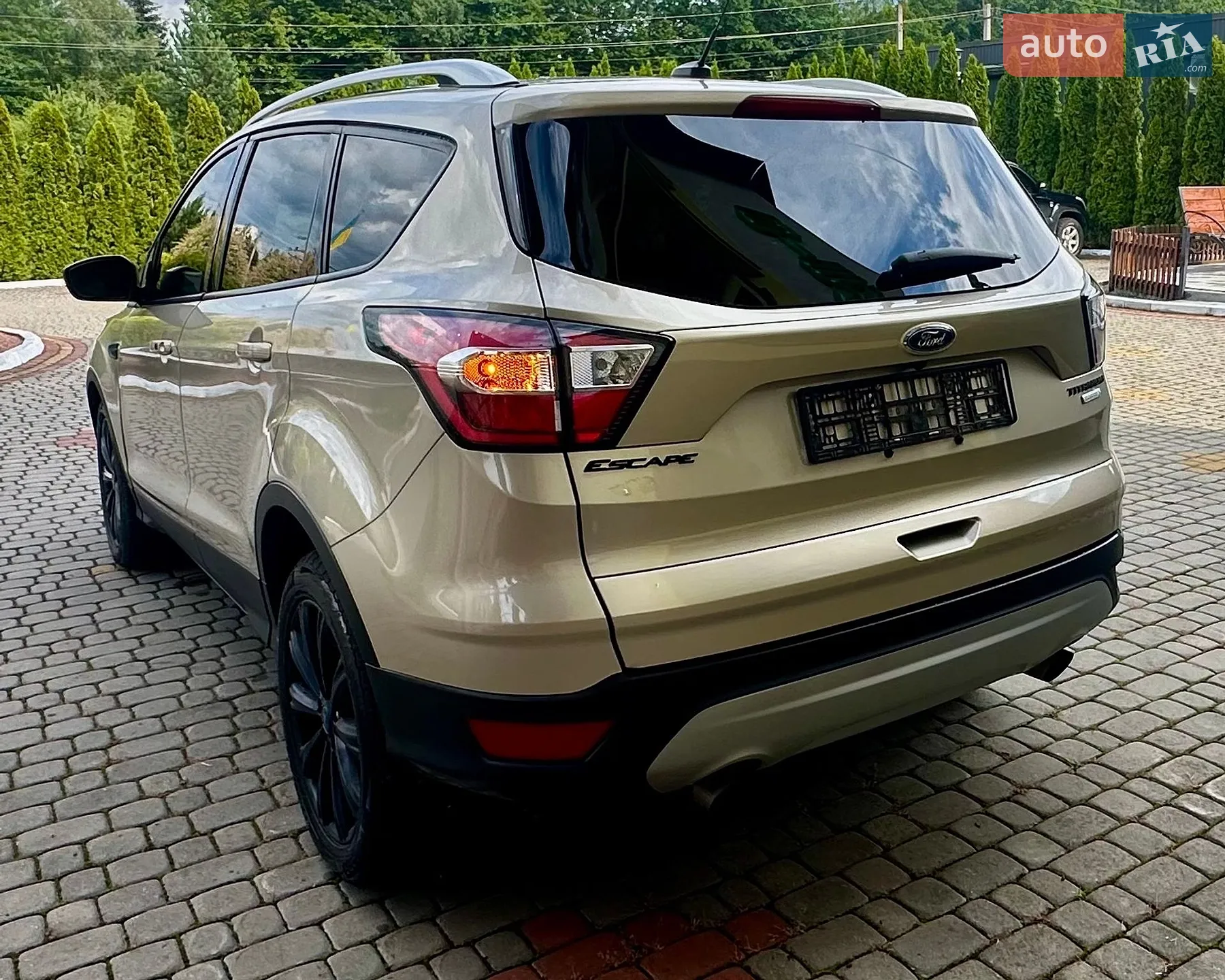 2017 Ford Escape - мініатюра 16