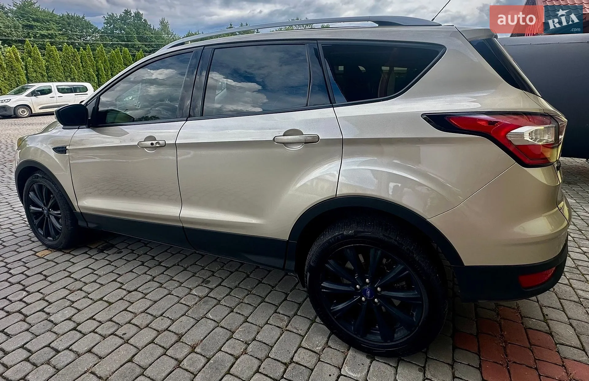 2017 Ford Escape - мініатюра 12