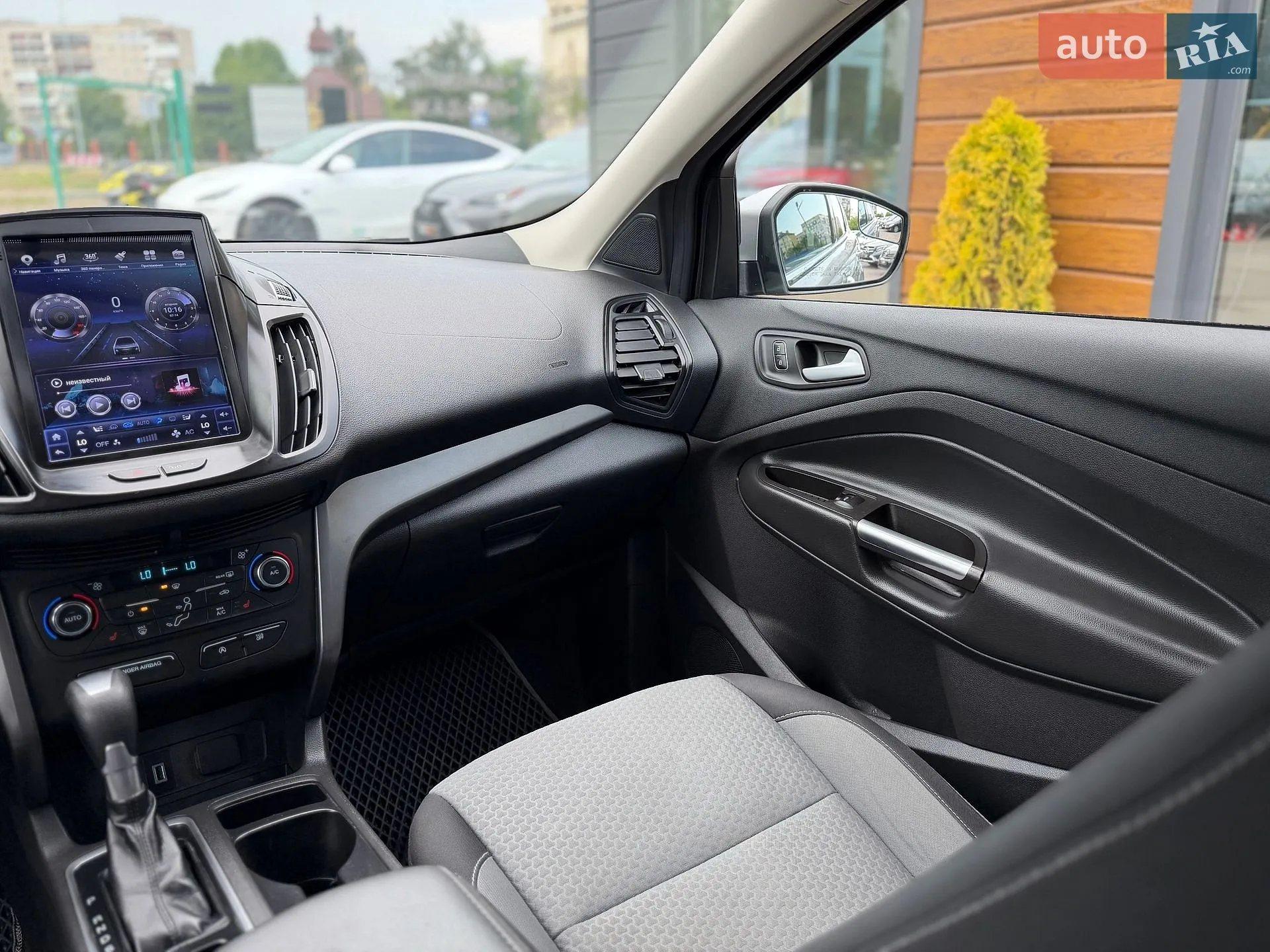 2017 Ford Escape - мініатюра 48