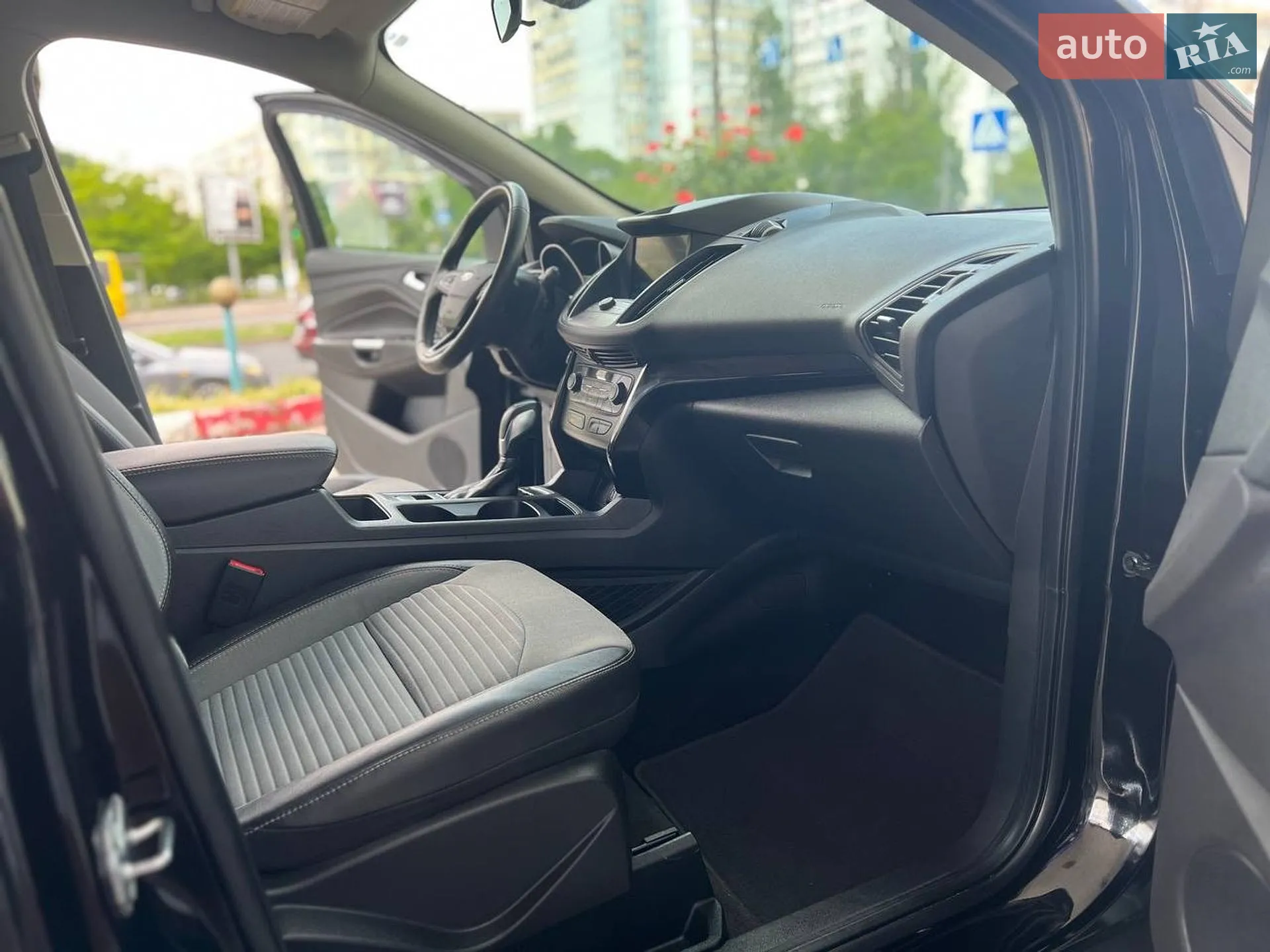 2019 Ford Escape - мініатюра 18
