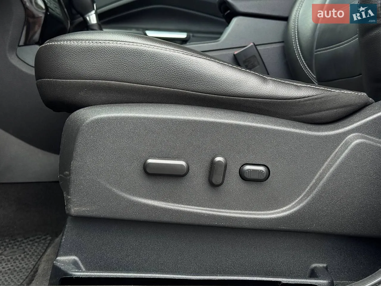 2016 Ford Escape - мініатюра 34