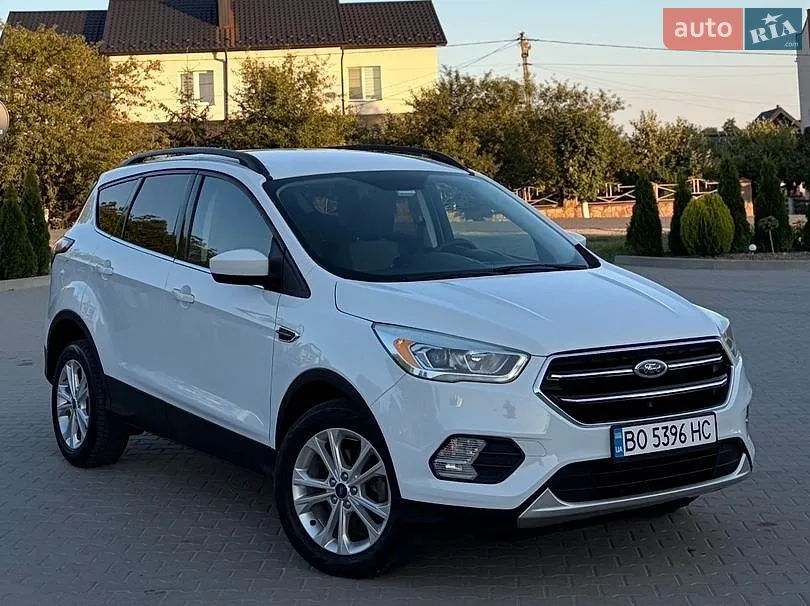 2017 Ford Escape - фото 1