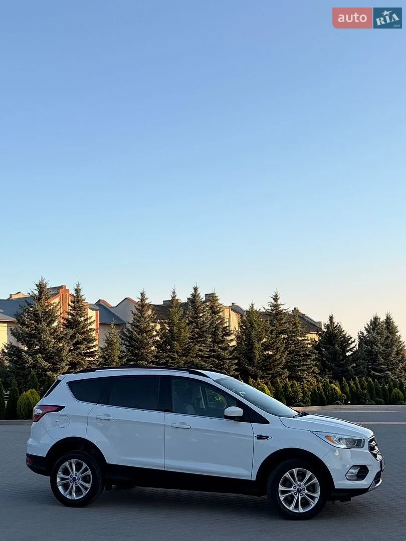 2017 Ford Escape - мініатюра 18