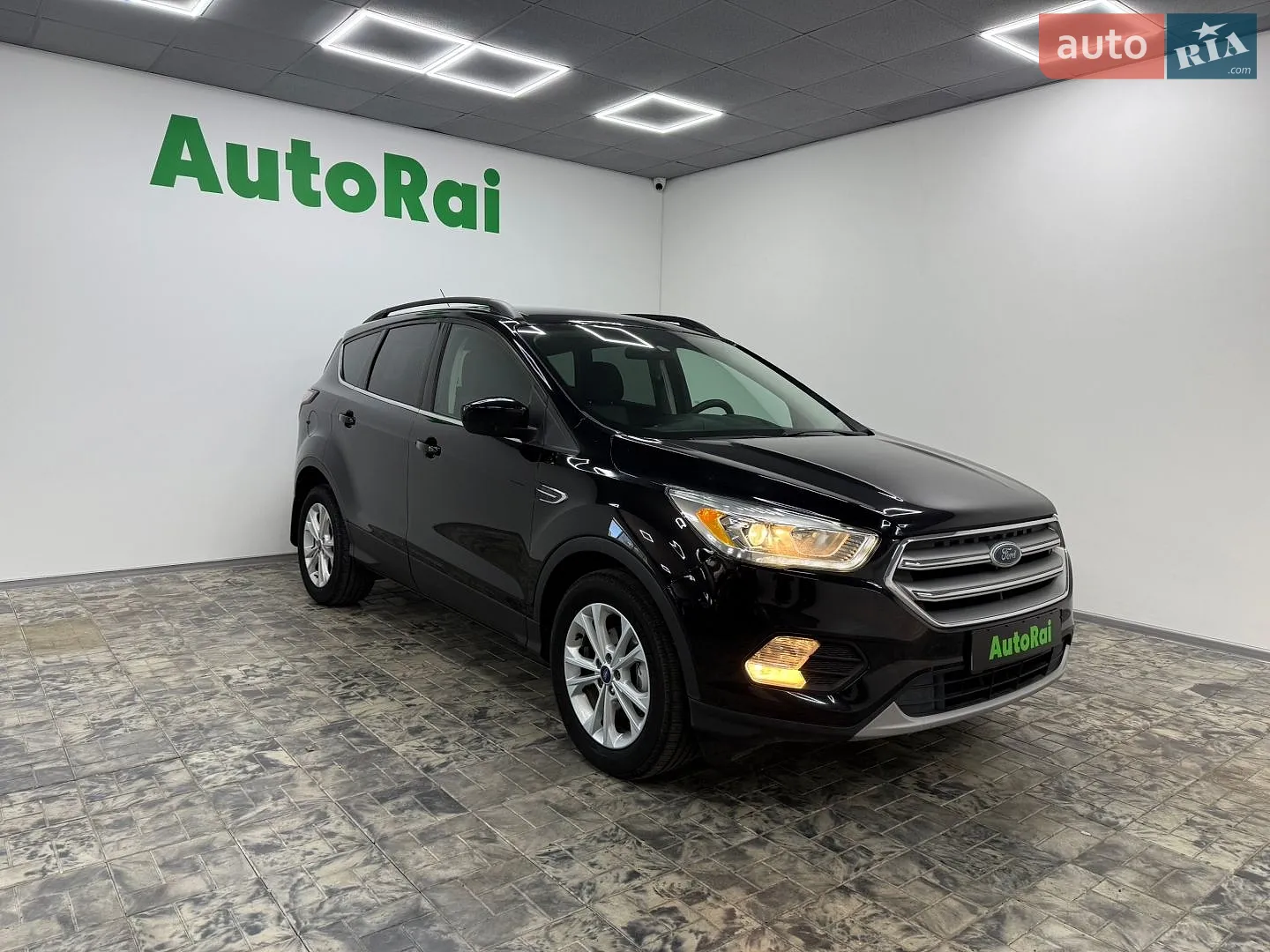 2016 Ford Escape - фото 1