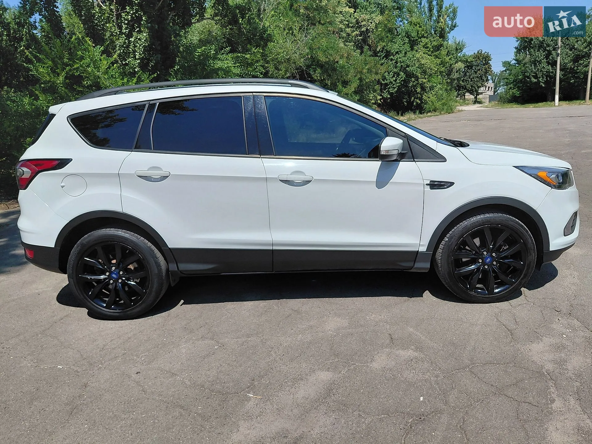 2017 Ford Escape - мініатюра 10