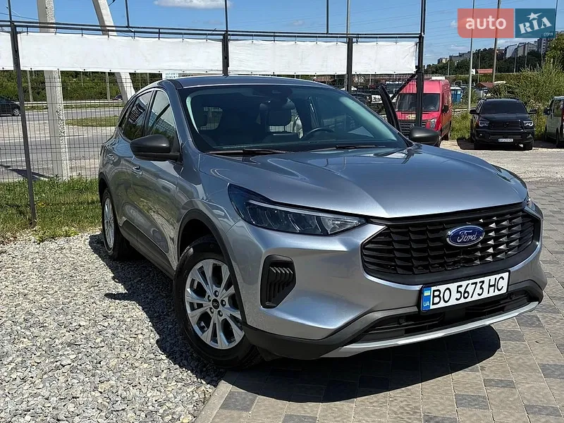 Ford Escape 2024