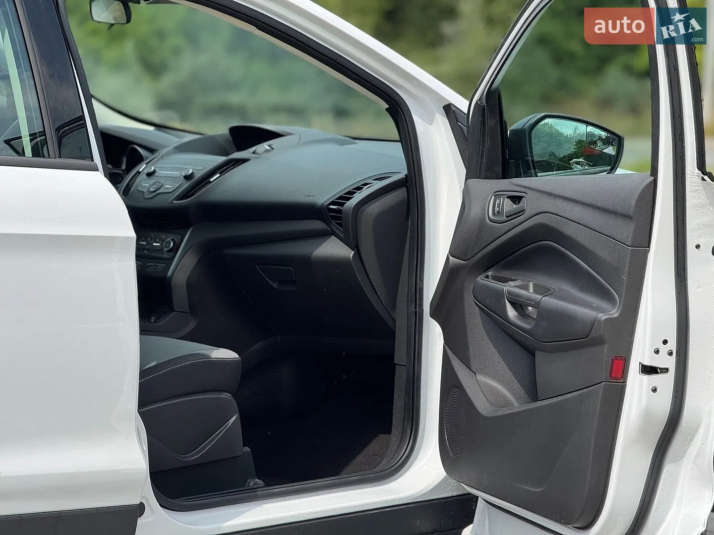 2019 Ford Escape - мініатюра 22