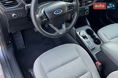 Внедорожник / Кроссовер Ford Escape 2019 в Калиновке фото 11 Внедорожник / Кроссовер Ford Escape 2019 в Калиновке
