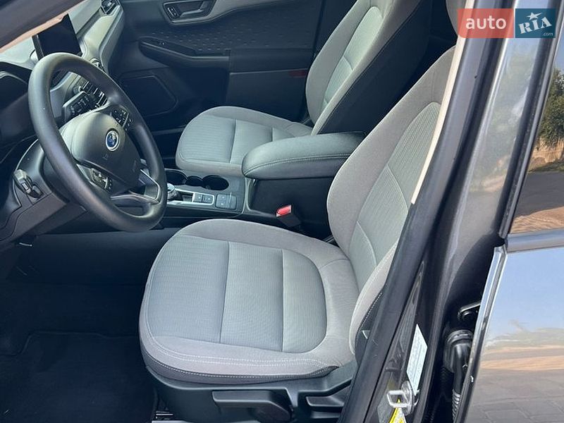 Внедорожник / Кроссовер Ford Escape 2019 в Калиновке фото 12 Внедорожник / Кроссовер Ford Escape 2019 в Калиновке