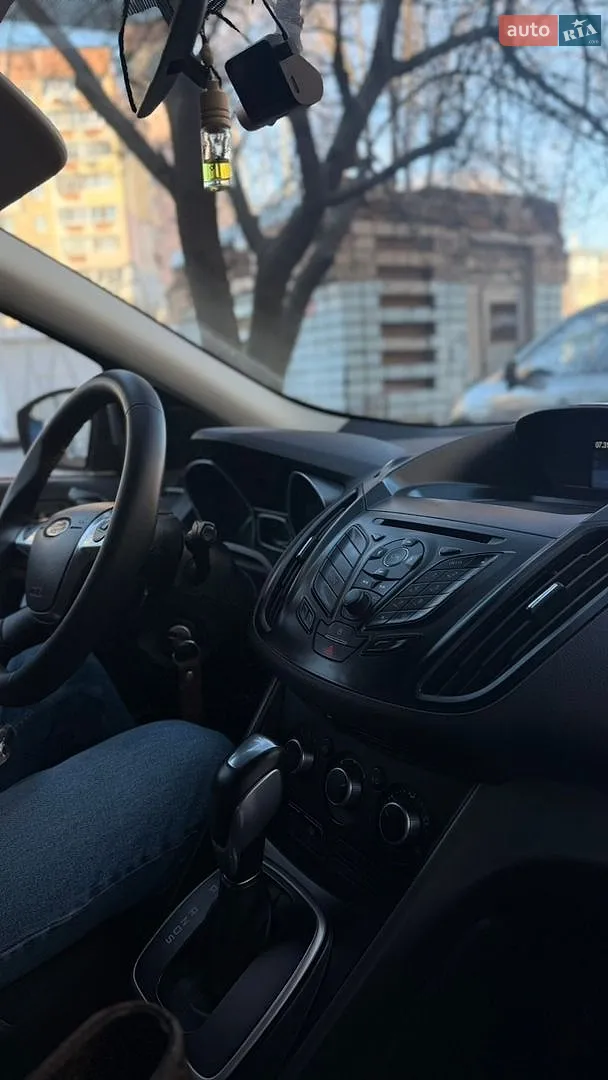 2012 Ford Escape - мініатюра 3