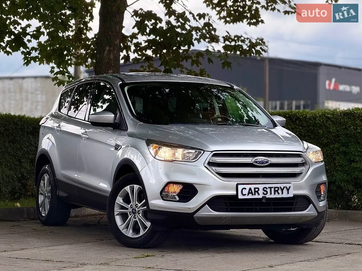 2018 Ford Escape - фото 1