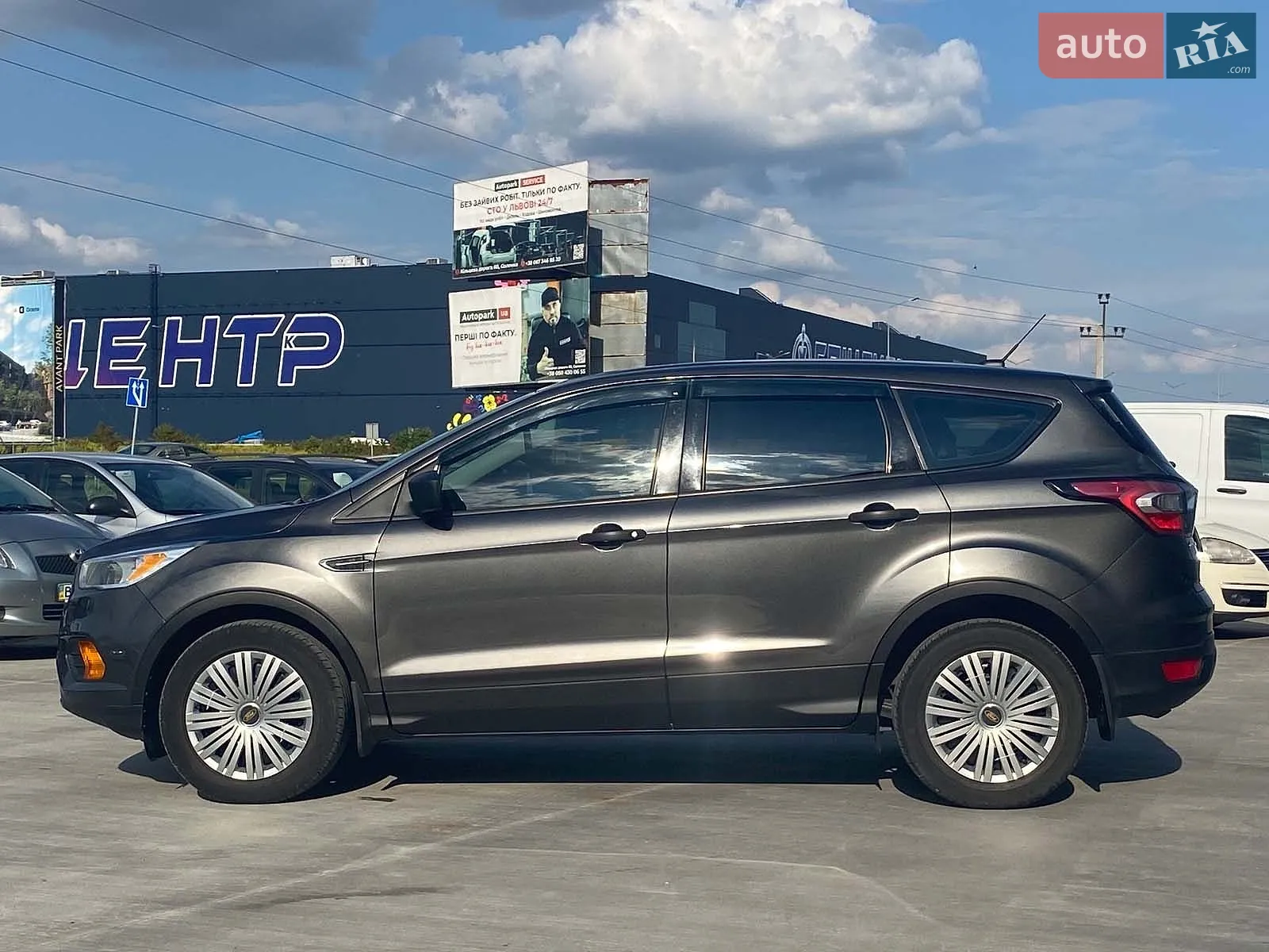 2017 Ford Escape - мініатюра 3