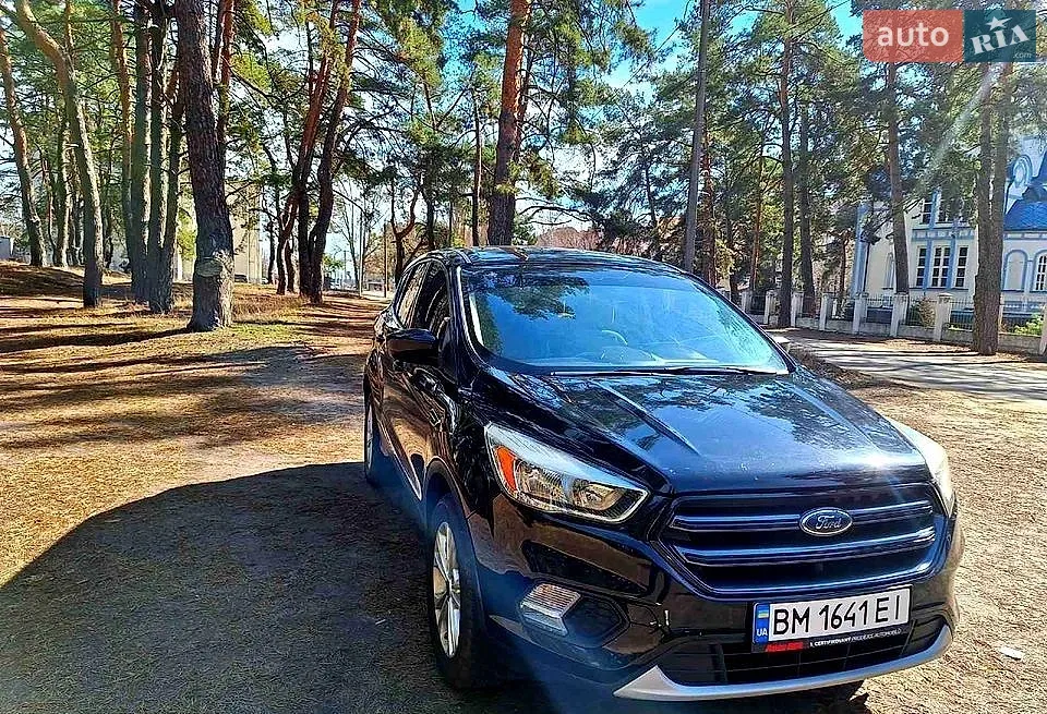2017 Ford Escape - фото 1
