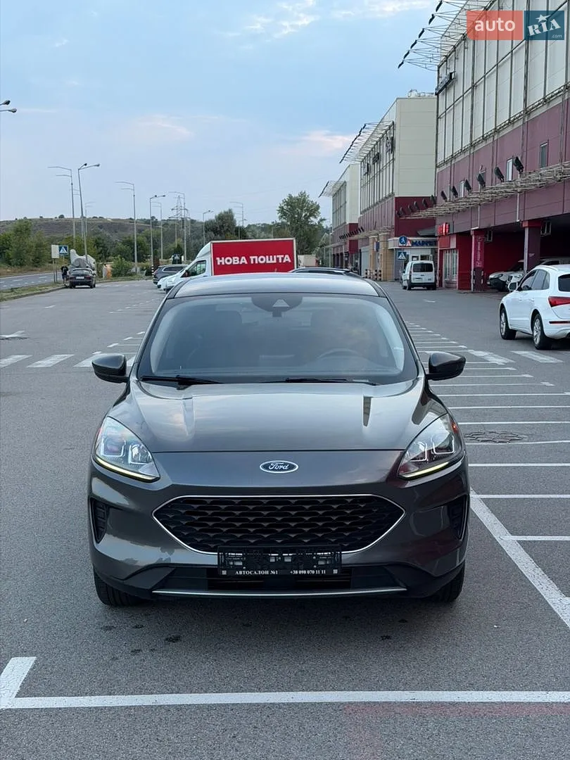 2019 Ford Escape - мініатюра 2