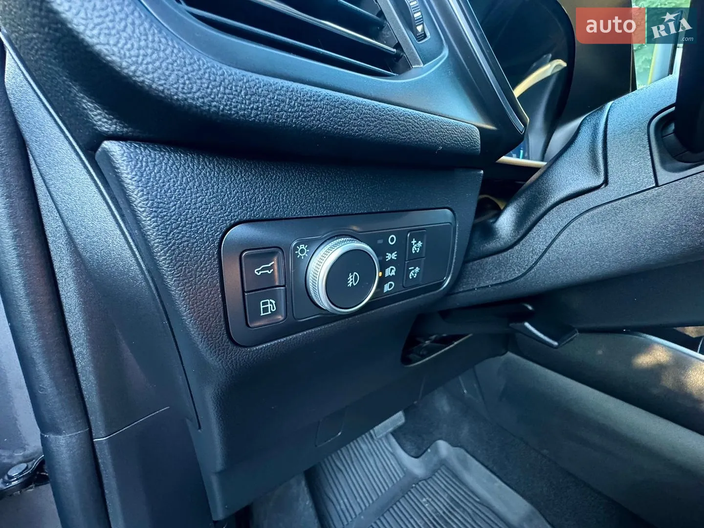 2021 Ford Escape - мініатюра 16