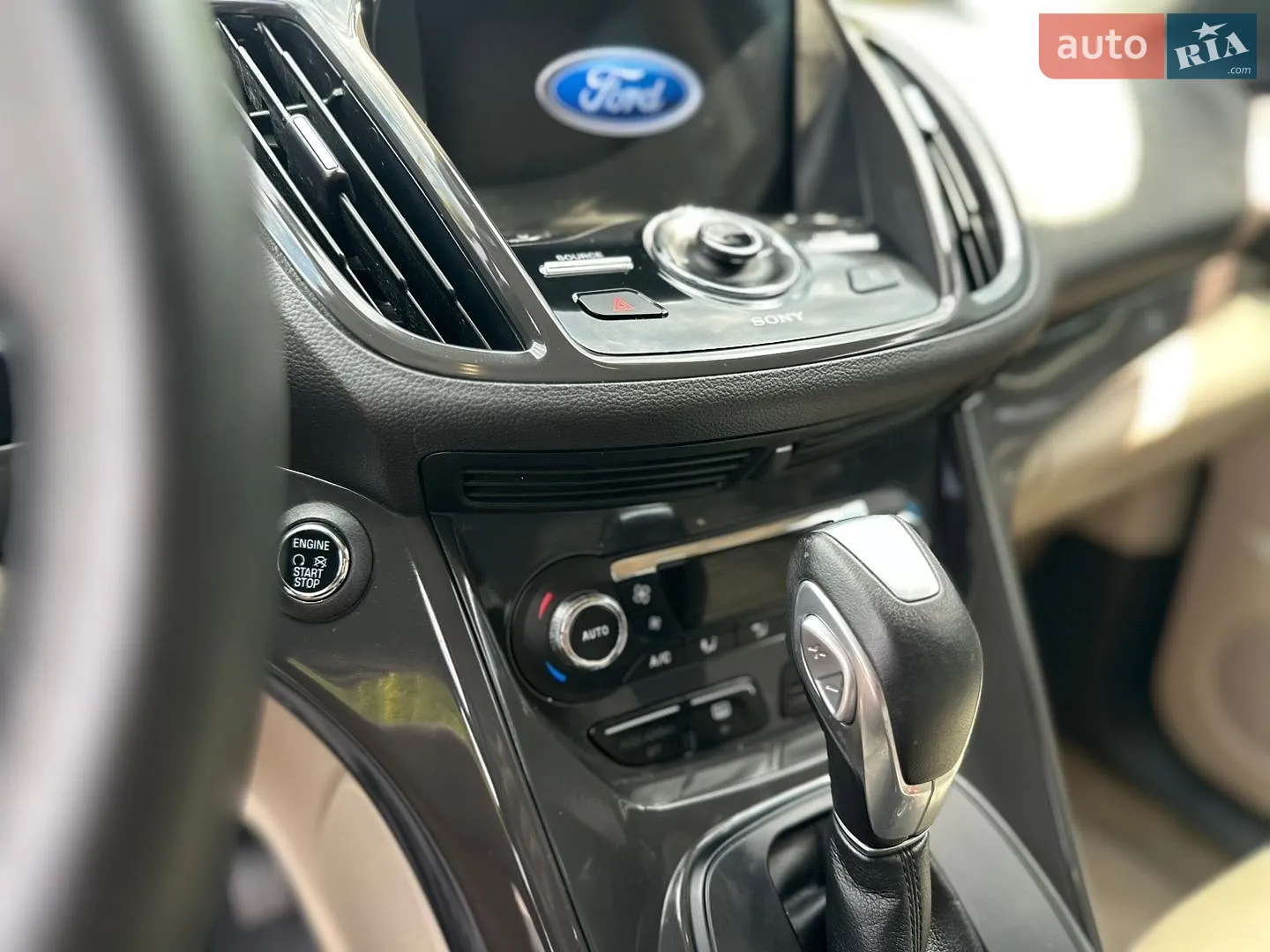 2015 Ford Escape - мініатюра 24