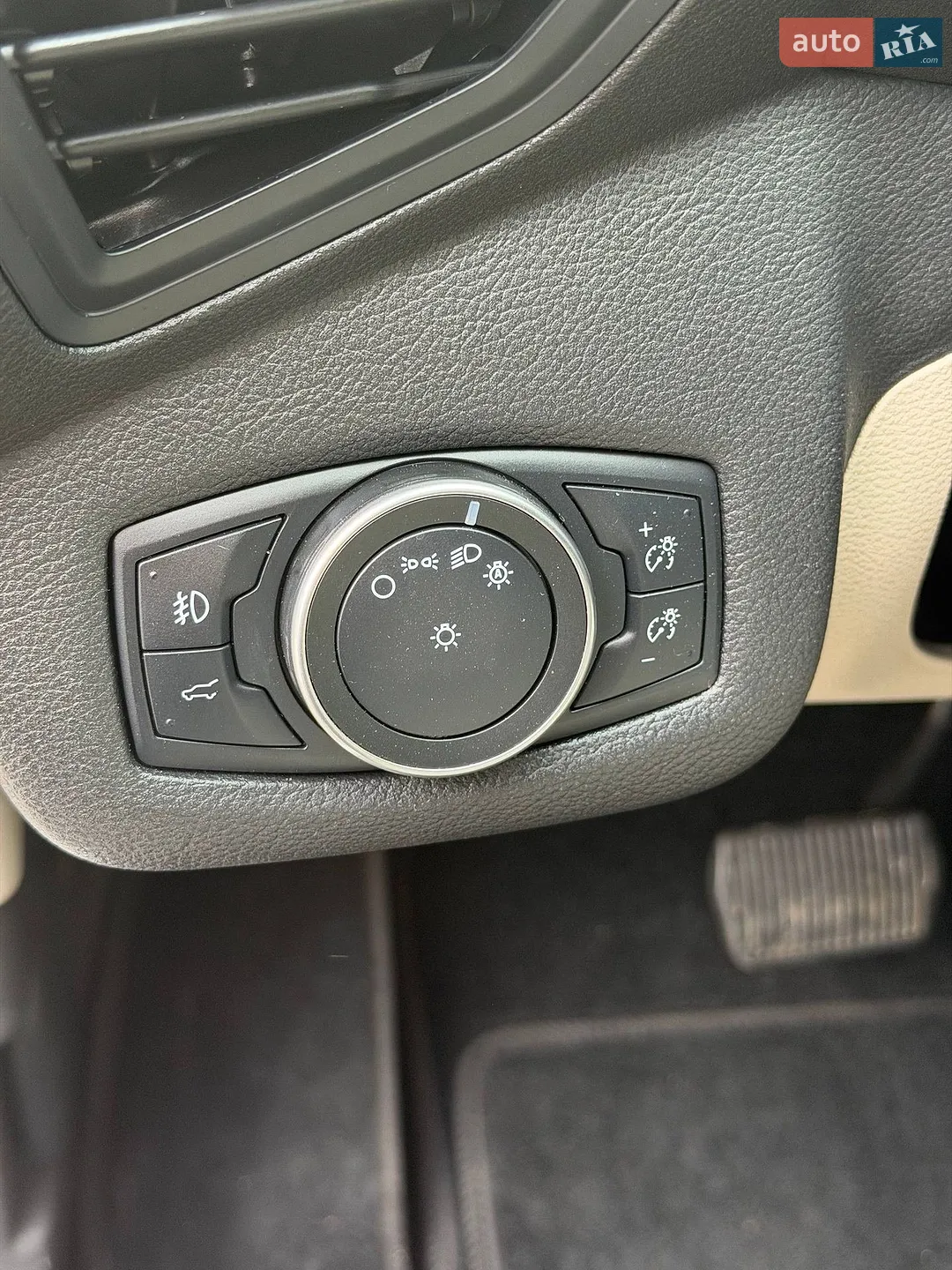 2019 Ford Escape - мініатюра 23
