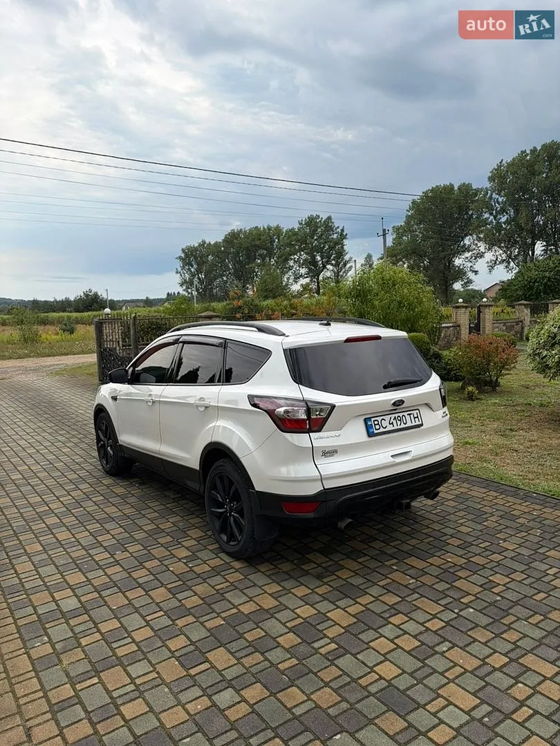 2017 Ford Escape - мініатюра 5