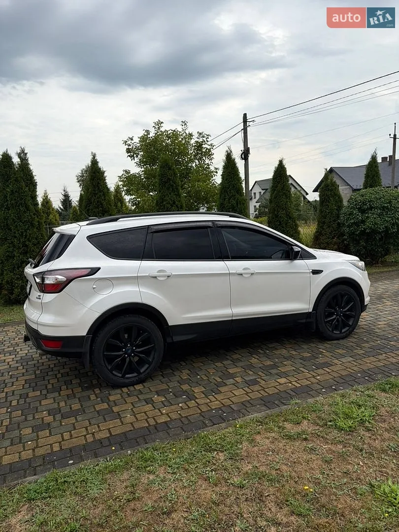 2017 Ford Escape - мініатюра 4