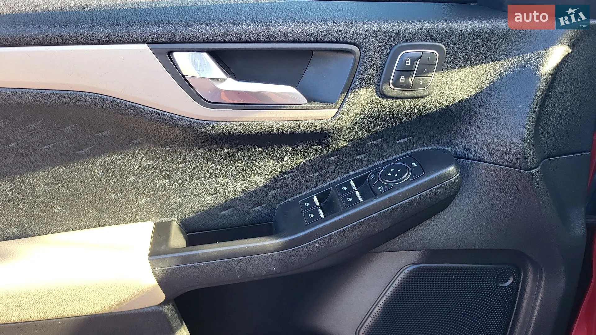 2019 Ford Escape - мініатюра 27
