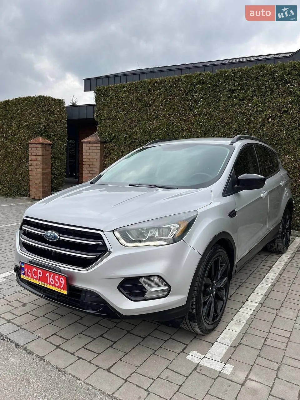 2017 Ford Escape - мініатюра 3