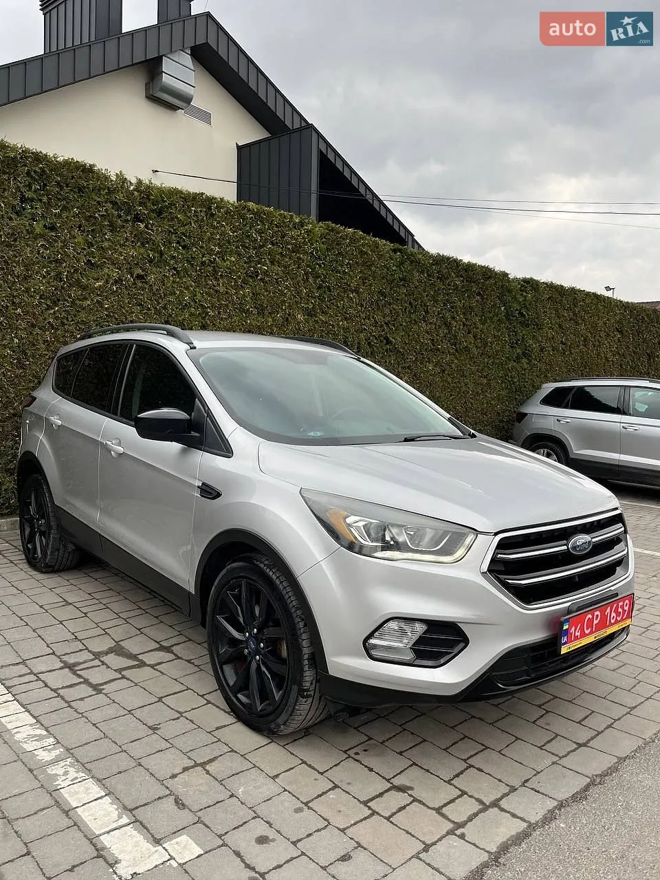2017 Ford Escape - фото 1
