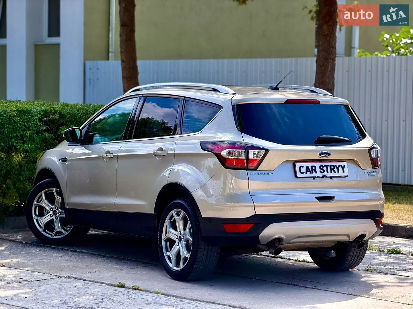 2017 Ford Escape - мініатюра 14