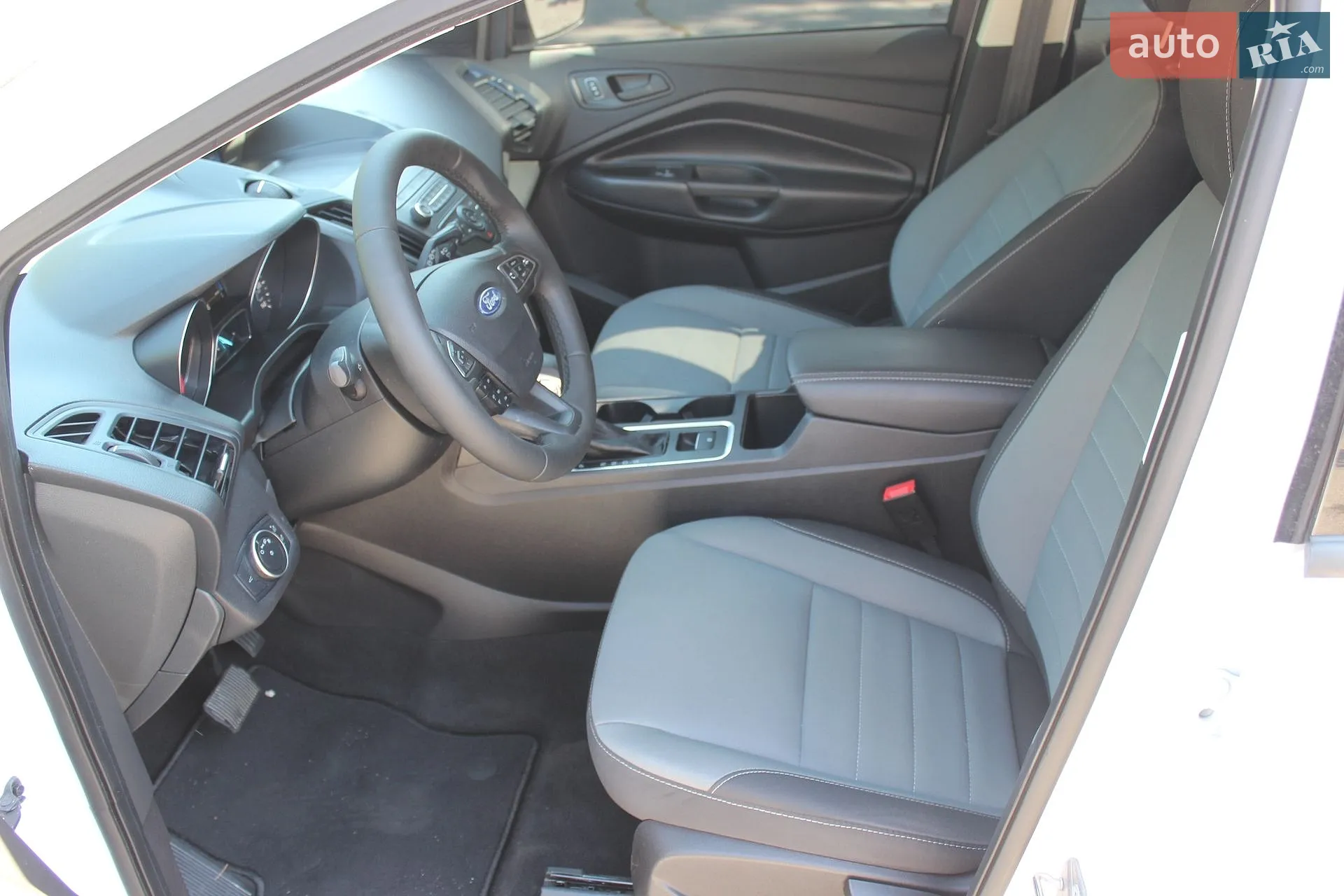 2019 Ford Escape - мініатюра 16