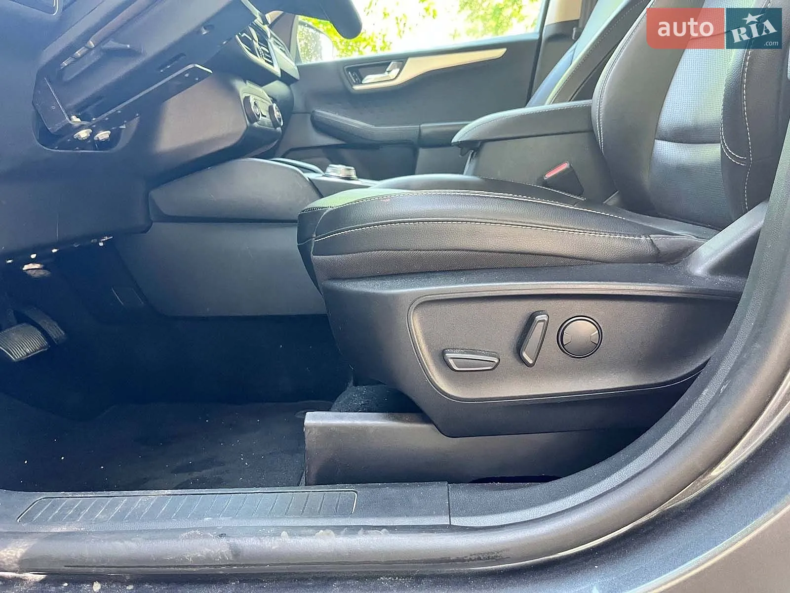 2020 Ford Escape - мініатюра 18