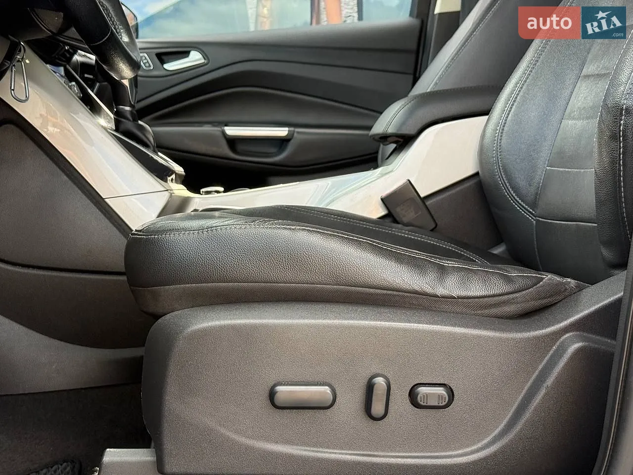 2013 Ford Escape - мініатюра 17