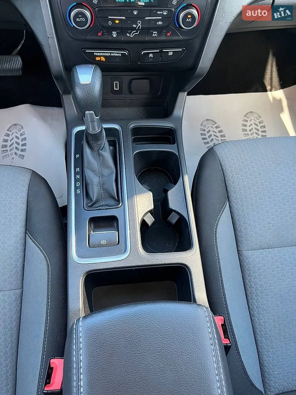 2017 Ford Escape - мініатюра 23