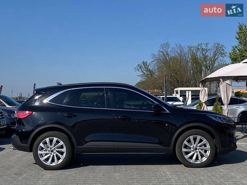 Позашляховик / Кросовер Ford Escape 2021 в Києві