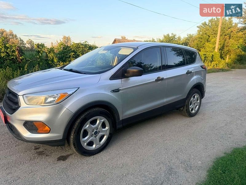 Ford Escape, фото з оголошення