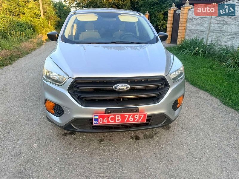 Позашляховик / Кросовер Ford Escape 2017 в Кременчуці